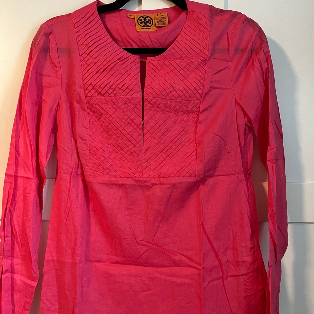3 for $100! Tory Burch Pink Pleated Long Sleeve Blouse